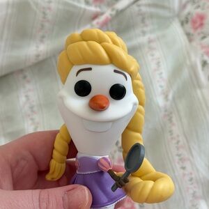 Cute Olaf as Rapunzel Funko pop